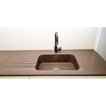 Kuhinja lakirani medijapan Silestone Iron Integrity