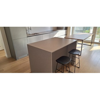 Silestone radna ploča i zidna obloga