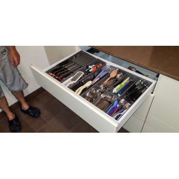 Kuhinja lakirani medijapan Silestone Iron Integrity