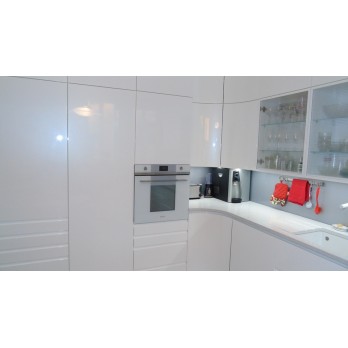 Kuhinja lakirani medijapan bijela perla visoki sjaj