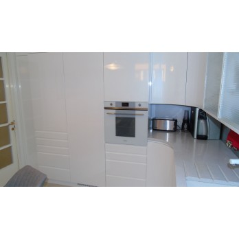 Kuhinja lakirani medijapan bijela perla visoki sjaj